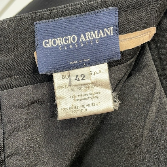 Giorgio Armani Classico 100% Wool Black Skirt - Picture 11 of 14